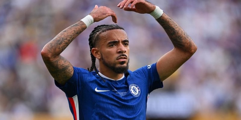 Thông tin cơ bản về hậu vệ Malo Gusto